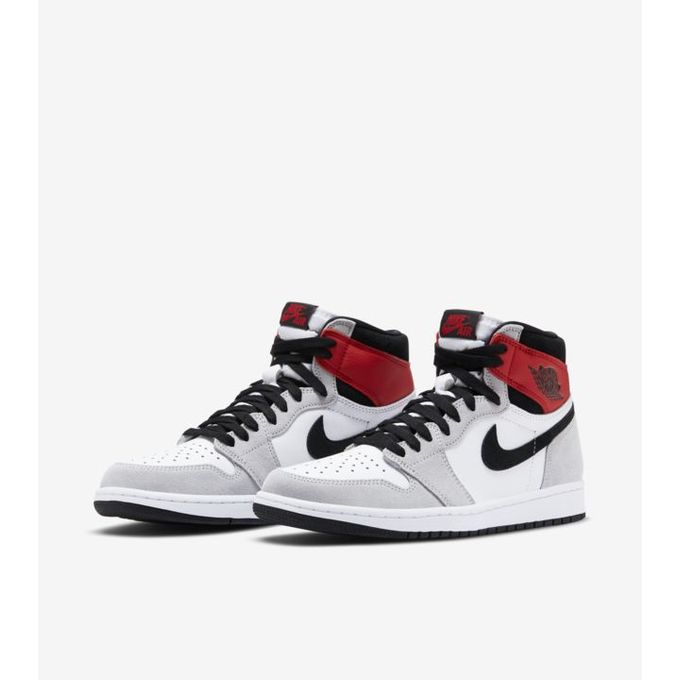 Air Jordan 1 Retro High Smoke Grey