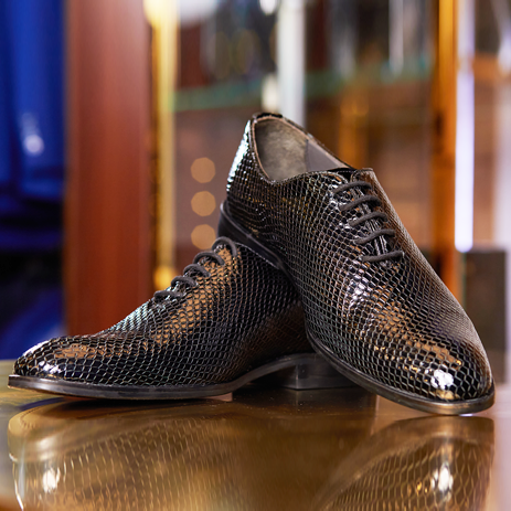 men leather shoes